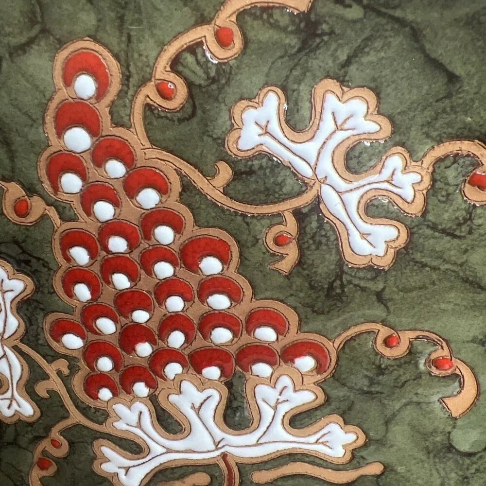 Bonis Rhodes vintage grapes and vine‎ handmade clay enamel decorative 7 in plate